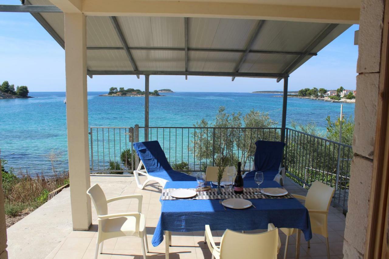 Apartments Andrea Vela Luka Luaran gambar