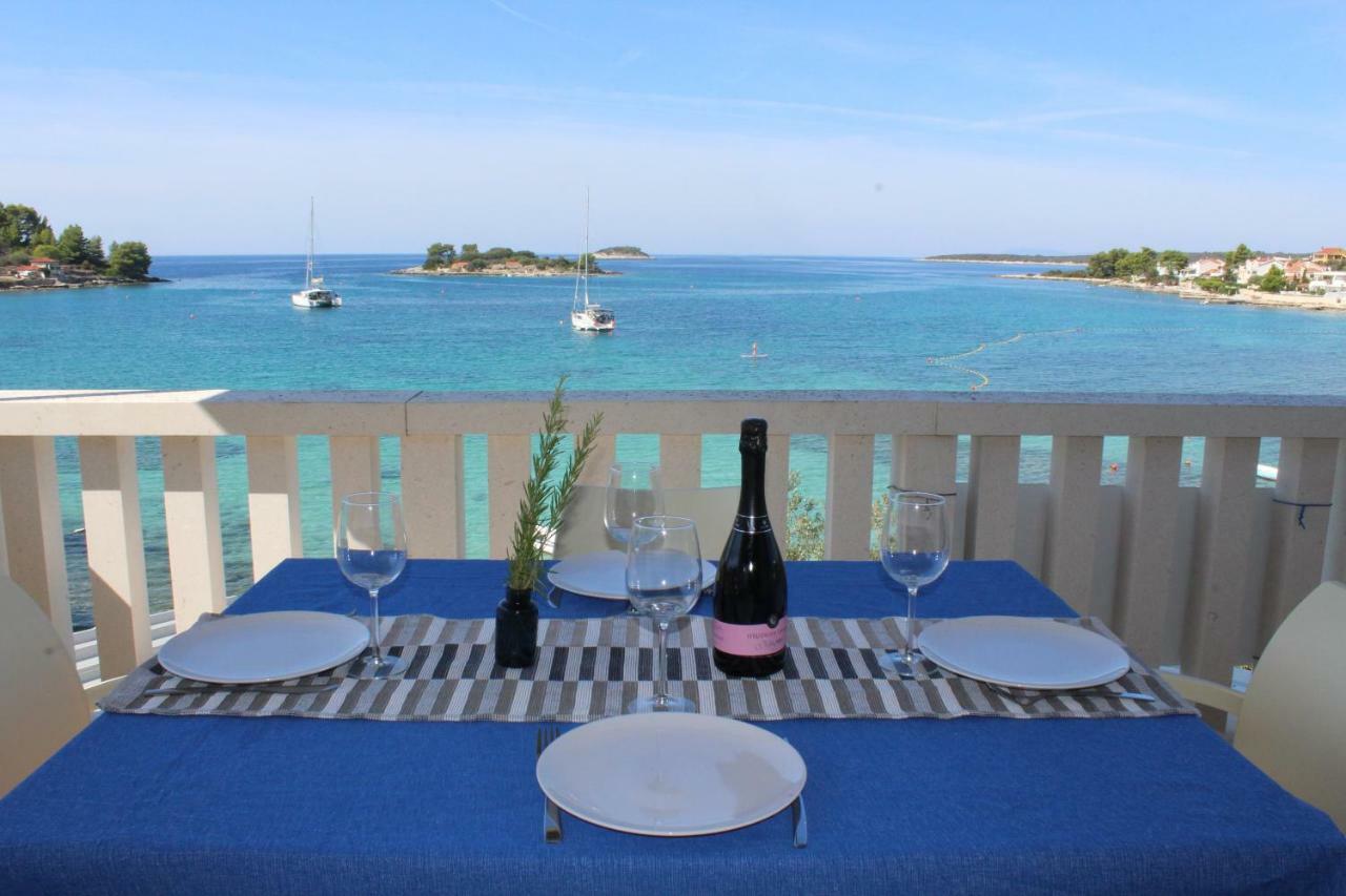 Apartments Andrea Vela Luka Luaran gambar