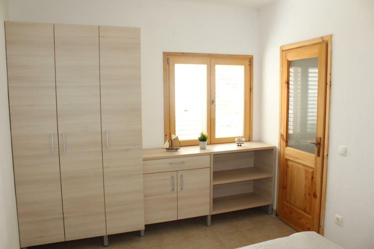 Apartments Andrea Vela Luka Luaran gambar