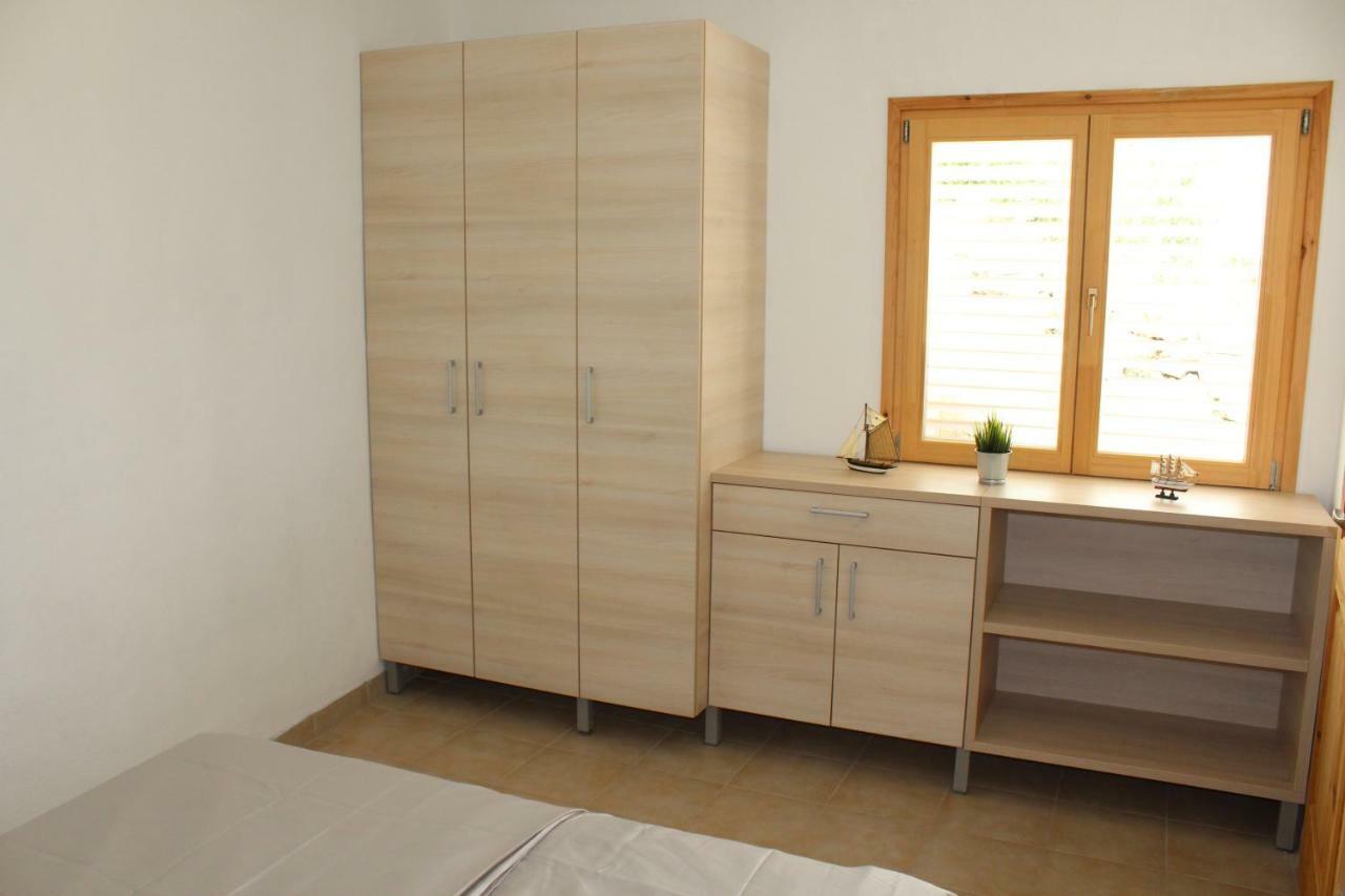 Apartments Andrea Vela Luka Luaran gambar