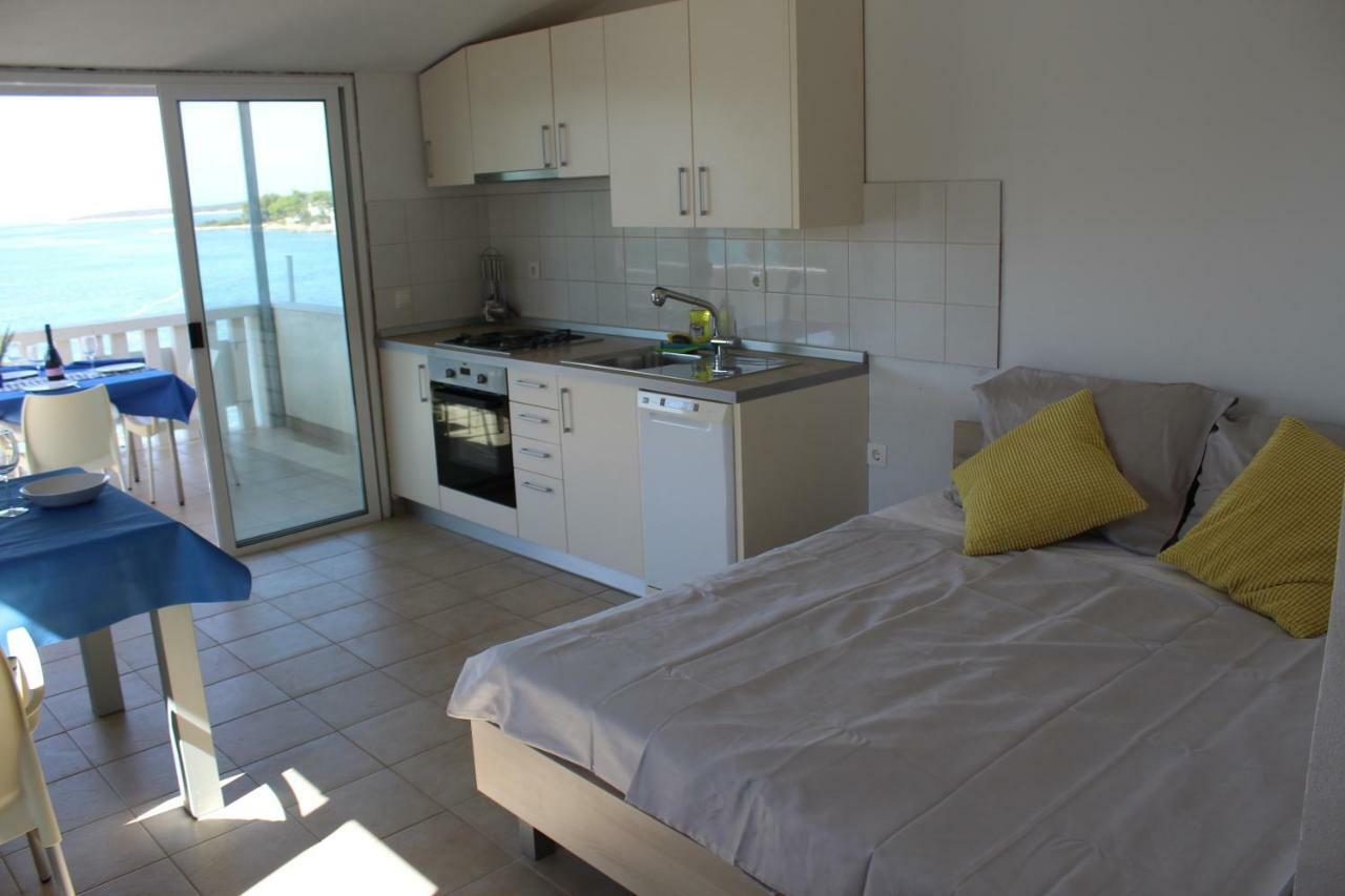 Apartments Andrea Vela Luka Luaran gambar