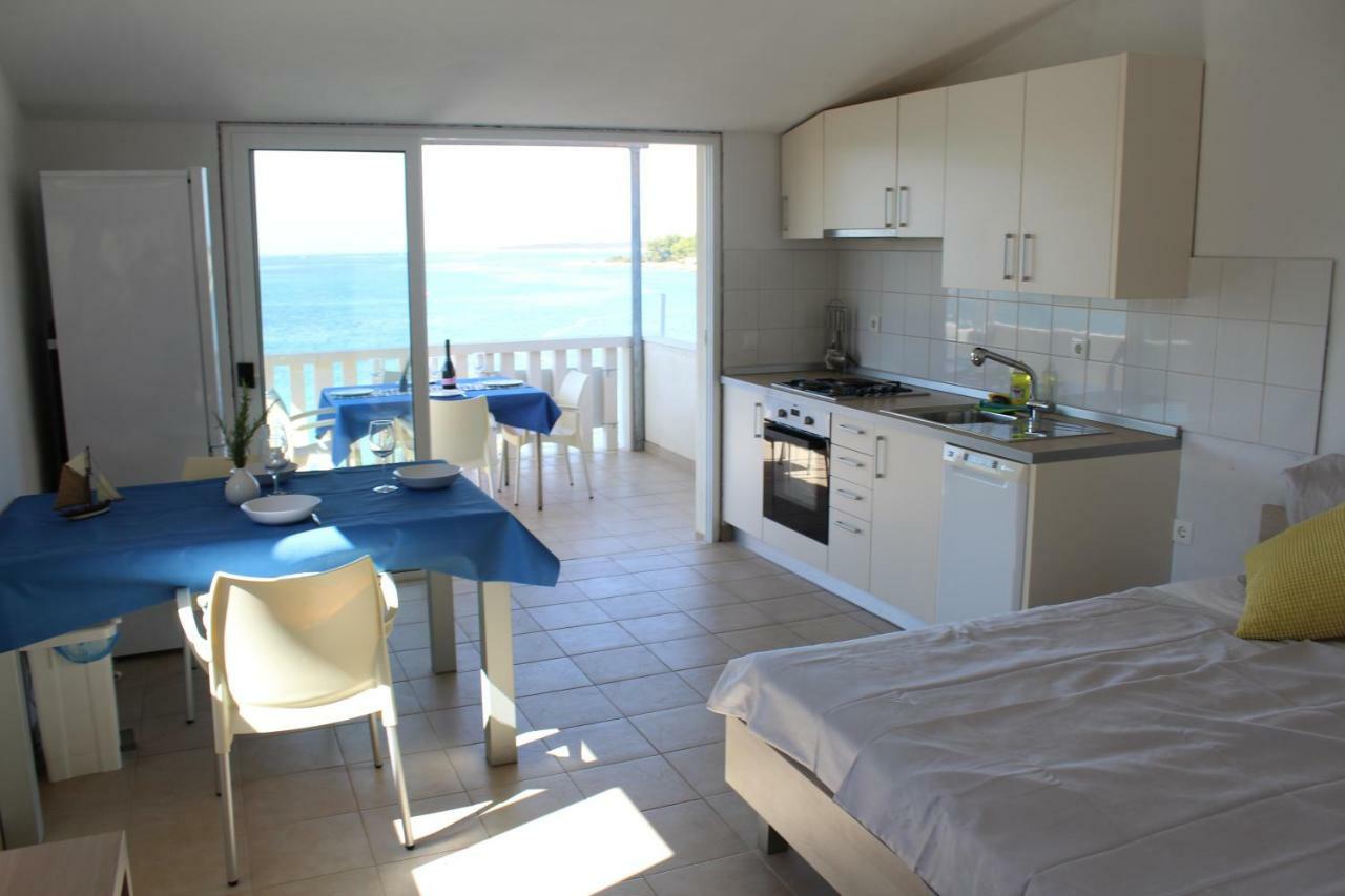 Apartments Andrea Vela Luka Luaran gambar