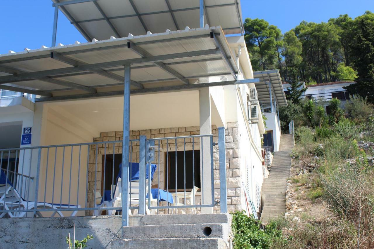 Apartments Andrea Vela Luka Luaran gambar